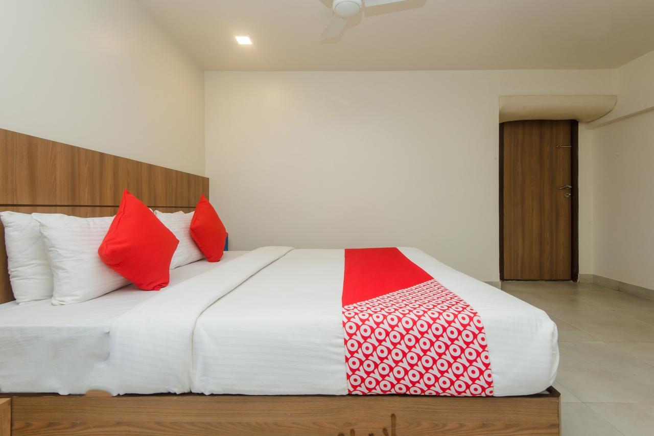 Oyo 13857 Hotel Imperial Umele 外观 照片