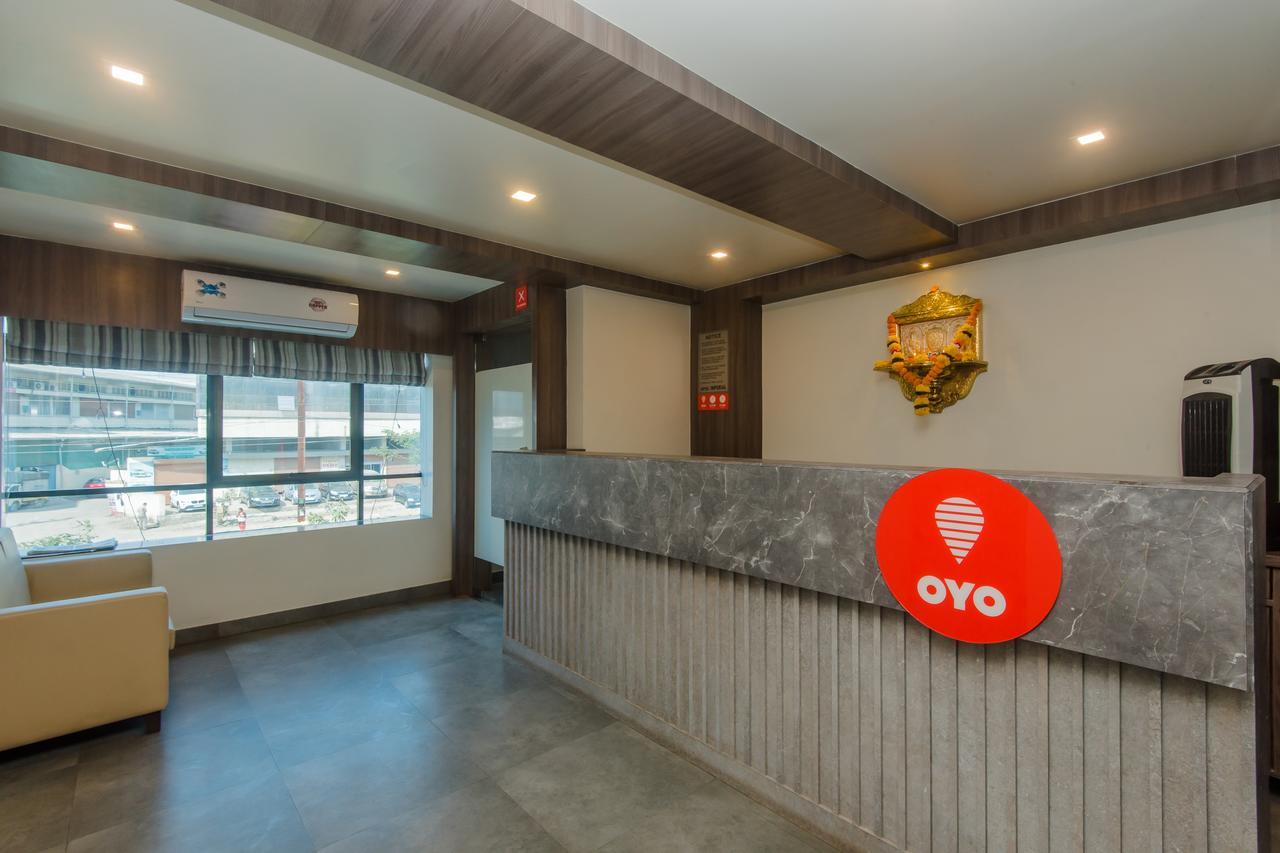 Oyo 13857 Hotel Imperial Umele 外观 照片